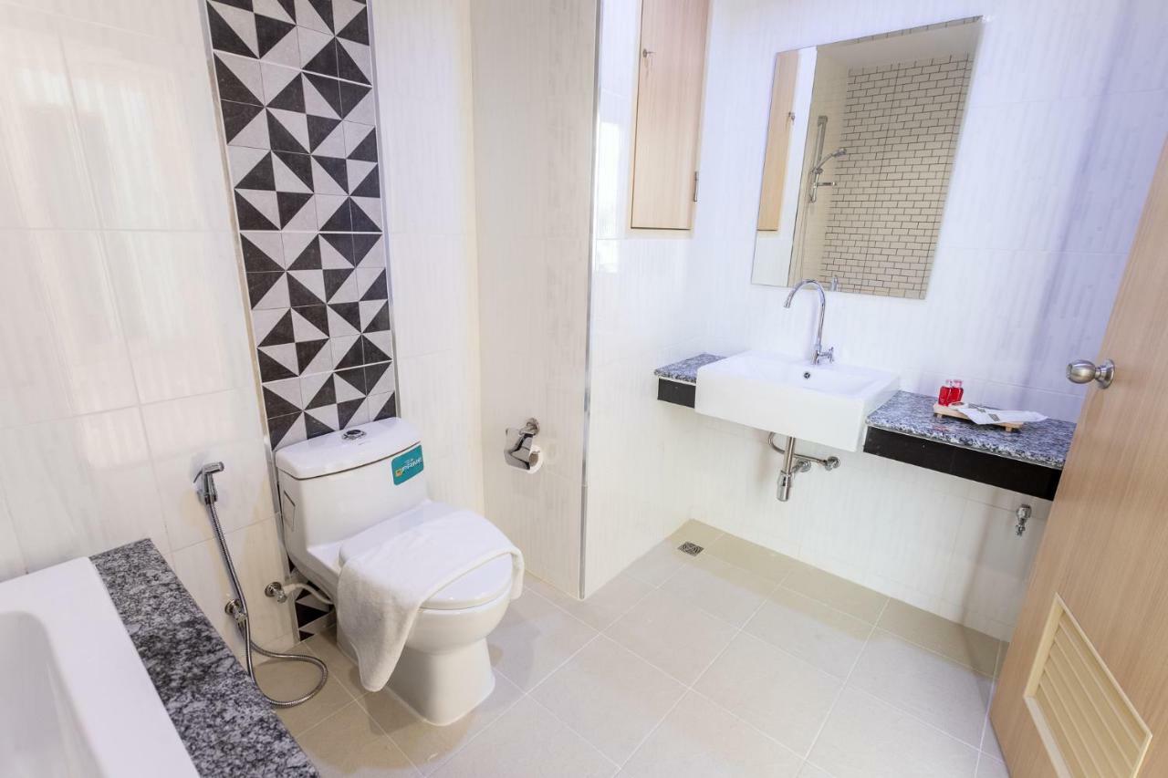 O2 Hotel Lop Buri מראה חיצוני תמונה