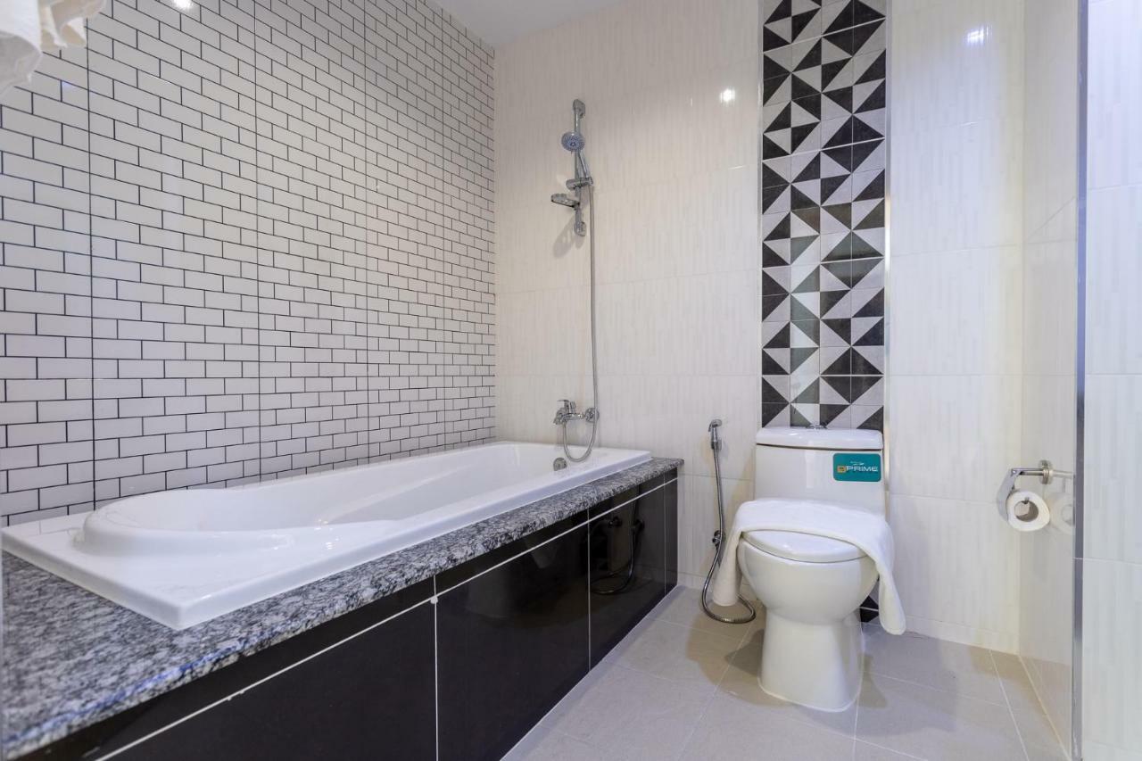 O2 Hotel Lop Buri מראה חיצוני תמונה